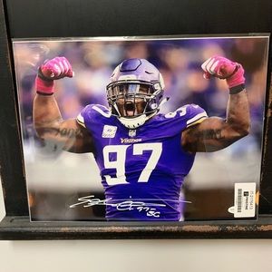 Autographed Everson Griffen 11x14 Poster